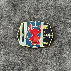Disney Pin Trading 2005 Stitch Target